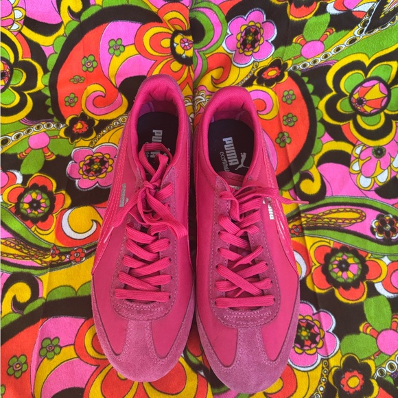 Pink Puma Platform Suede Sneakers with Rainbow 🌈 Soles - Picture 9 of 9